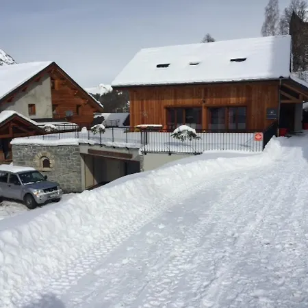 4 Pieces Pour 8 Pers. Avec Terrasse, Proche Telecabine A - Fr-1-263-212 Valloire